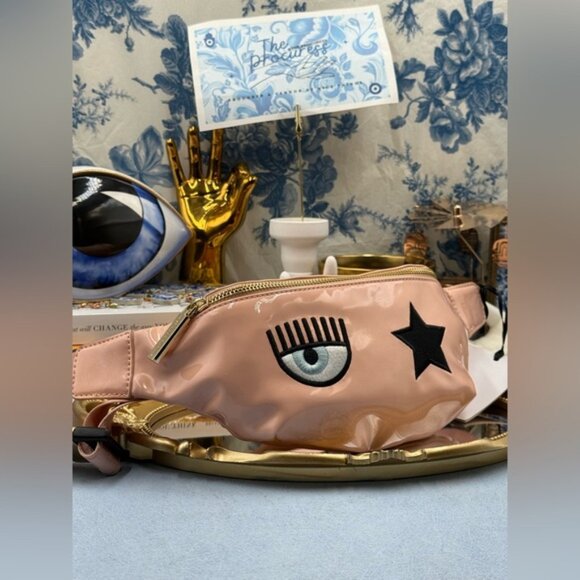 🆕 CHIARA FERRAGNI 🧿 NWT Eyelike Embroidered Bumbag, Peach Faux Leather - Picture 3 of 15